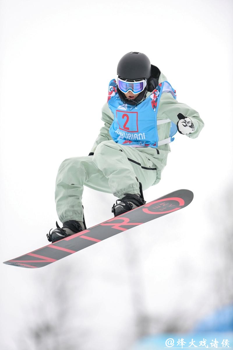 蔡雪桐：不会参加下一届冬奥会 单板滑雪让我看世界